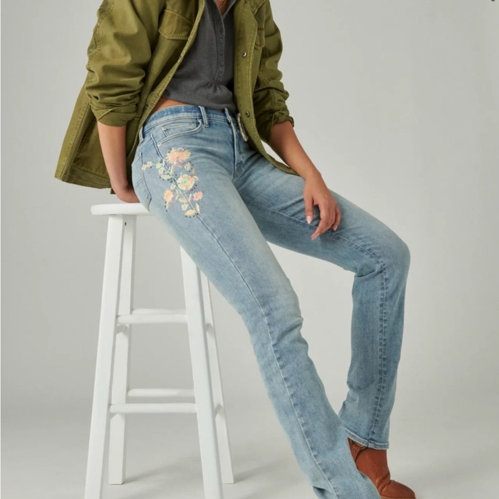 Lucky Brand Women's Lucky Legend Sweet Straight Jeans